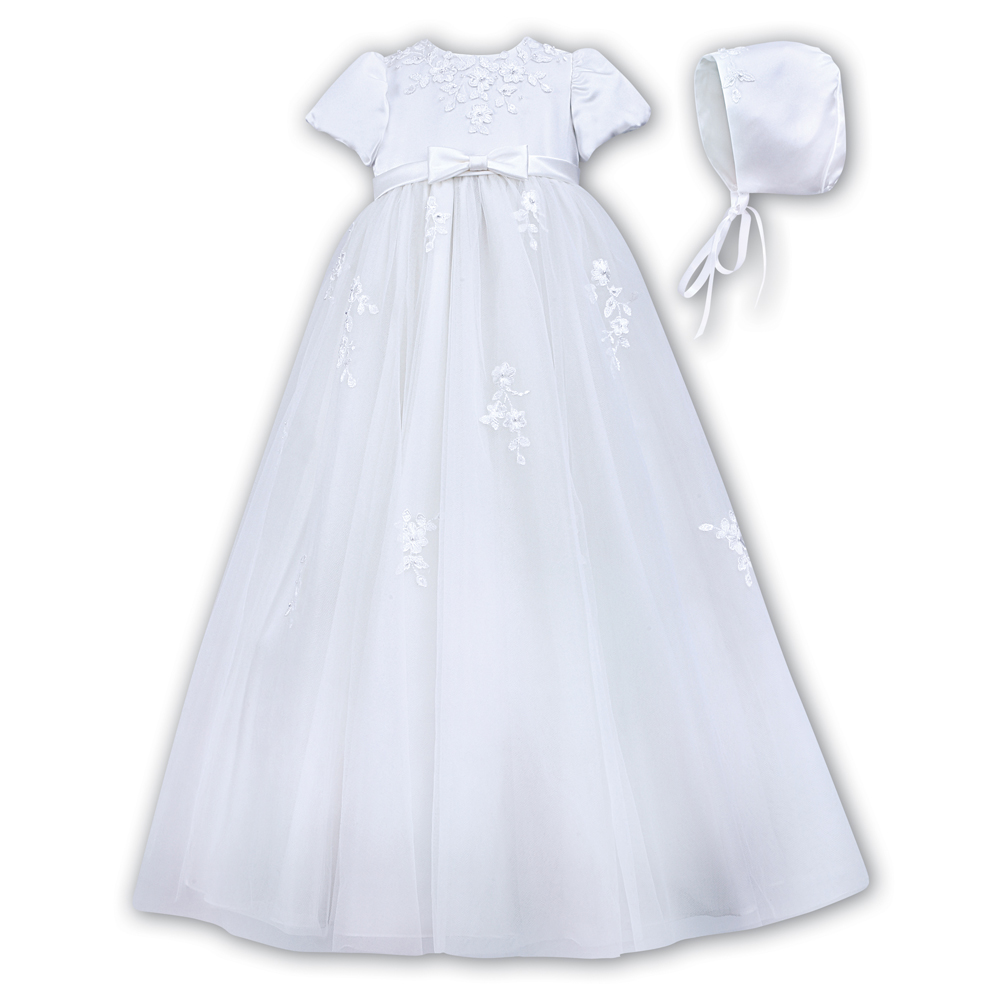 Sarah Louise Christening Gown and Bonnet 001054